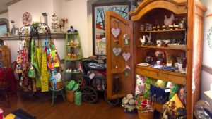 Salem Kitchen Gift Shop 01