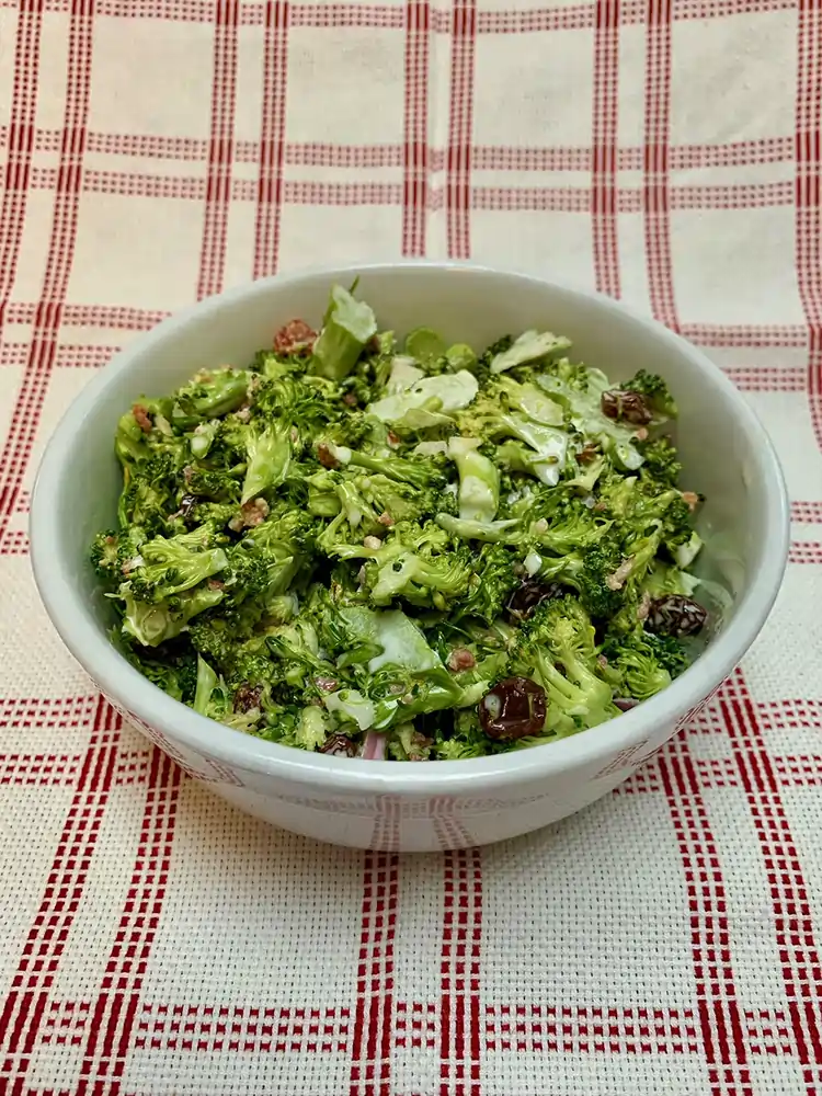 Fresh Broccoli Salad